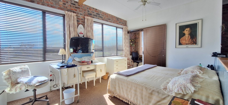 3 Bedroom Property for Sale in Albertinia Western Cape